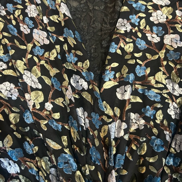 ModCloth Dramatic Depts Velvet Lined Elastic Waist Mock Wrap Dress NWT Medium - Picture 10 of 10